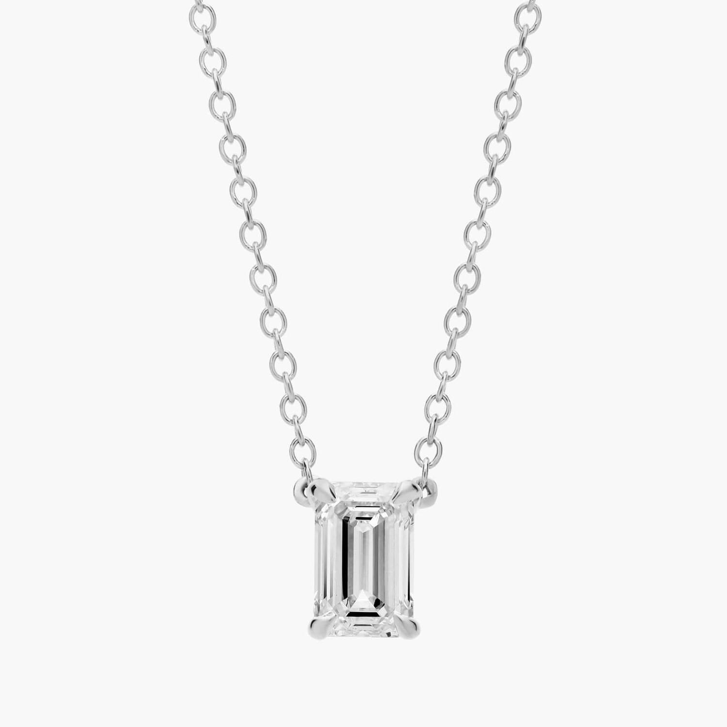 Подвеска с бриллиантом-солитером изумрудной огранки из белого золота 14 карат (3/4 карата, чистота - HI / SI1-SI2) Blue Nile
Подвеска с бриллиантом-солитером изумрудной огранки из белого золота 14 карат (3/4 карата, чистота - HI / SI1-SI2) Blue Nile