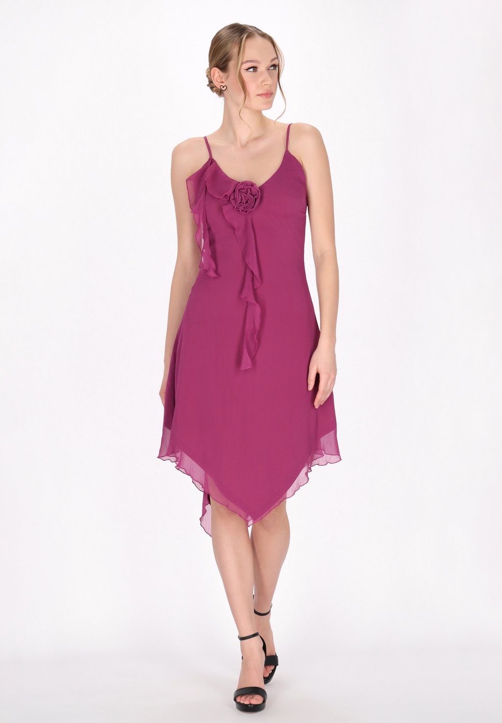 Коктейльное/вечернее платье AT NIGHT myMo at night, фиолетовый
Коктейльное/вечернее платье AT NIGHT myMo at night, фиолетовый