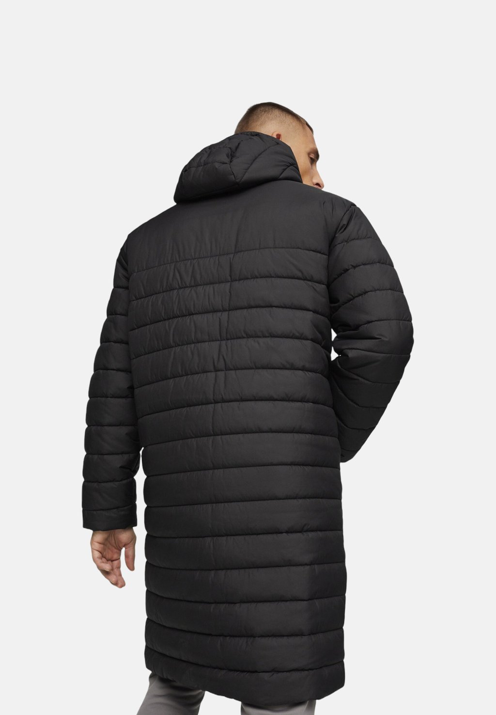 Тренировочная куртка Puma, черный 
Тренировочная куртка Puma, черный