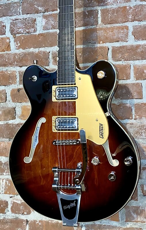 Электрогитара for 2021 Gretsch G5622T Electromatic Center Block Double-Cut Electric Guitar Single Barrel Burst
Электрогитара for 2021 Gretsch G5622T Electromatic Center Block Double-Cut Electric Guitar Single Barrel Burst