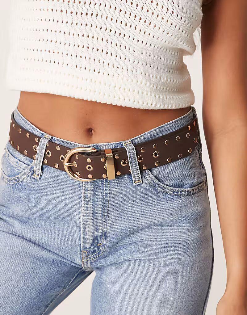 Ремень для джинсов из искусственной замши ASOS DESIGN шоколадного цвета с заклепками
Ремень для джинсов из искусственной замши ASOS DESIGN шоколадного цвета с заклепками