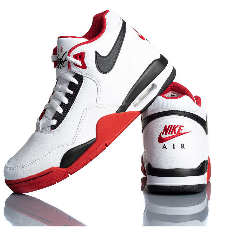 Кроссовки Nike Flight Legacy
Кроссовки Nike Flight Legacy
