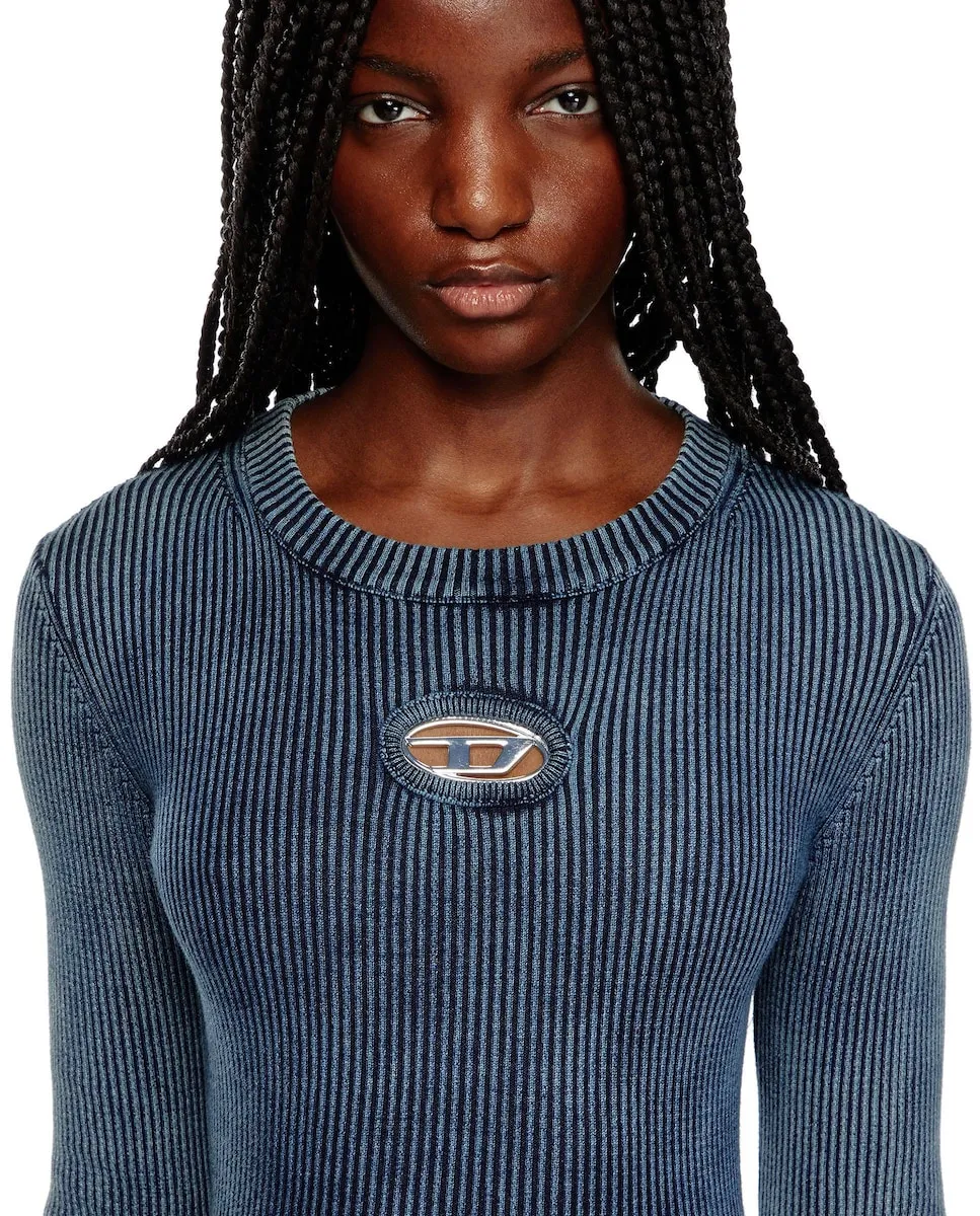 Женская футболка с длинным рукавом и логотипом Diesel, синий
Женская футболка с длинным рукавом и логотипом Diesel, синий