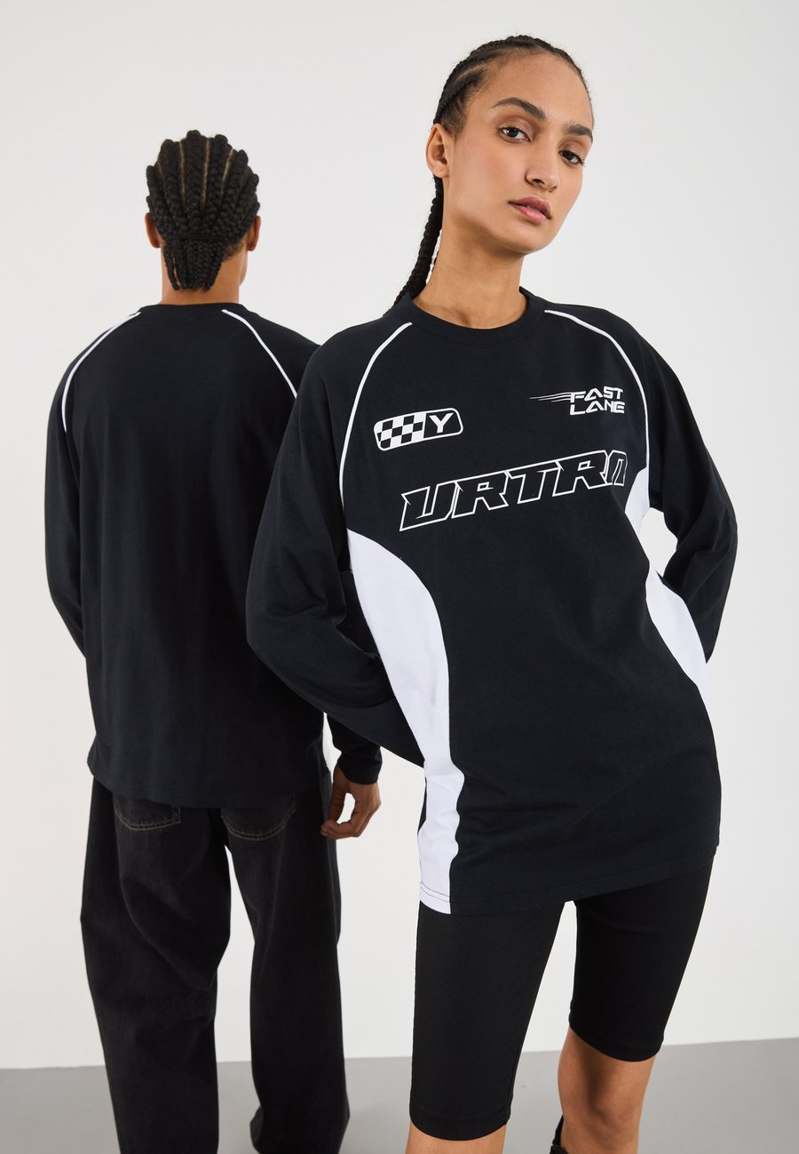 Топ YOURTURN UNISEX, Black/Black
Топ YOURTURN UNISEX, Black/Black