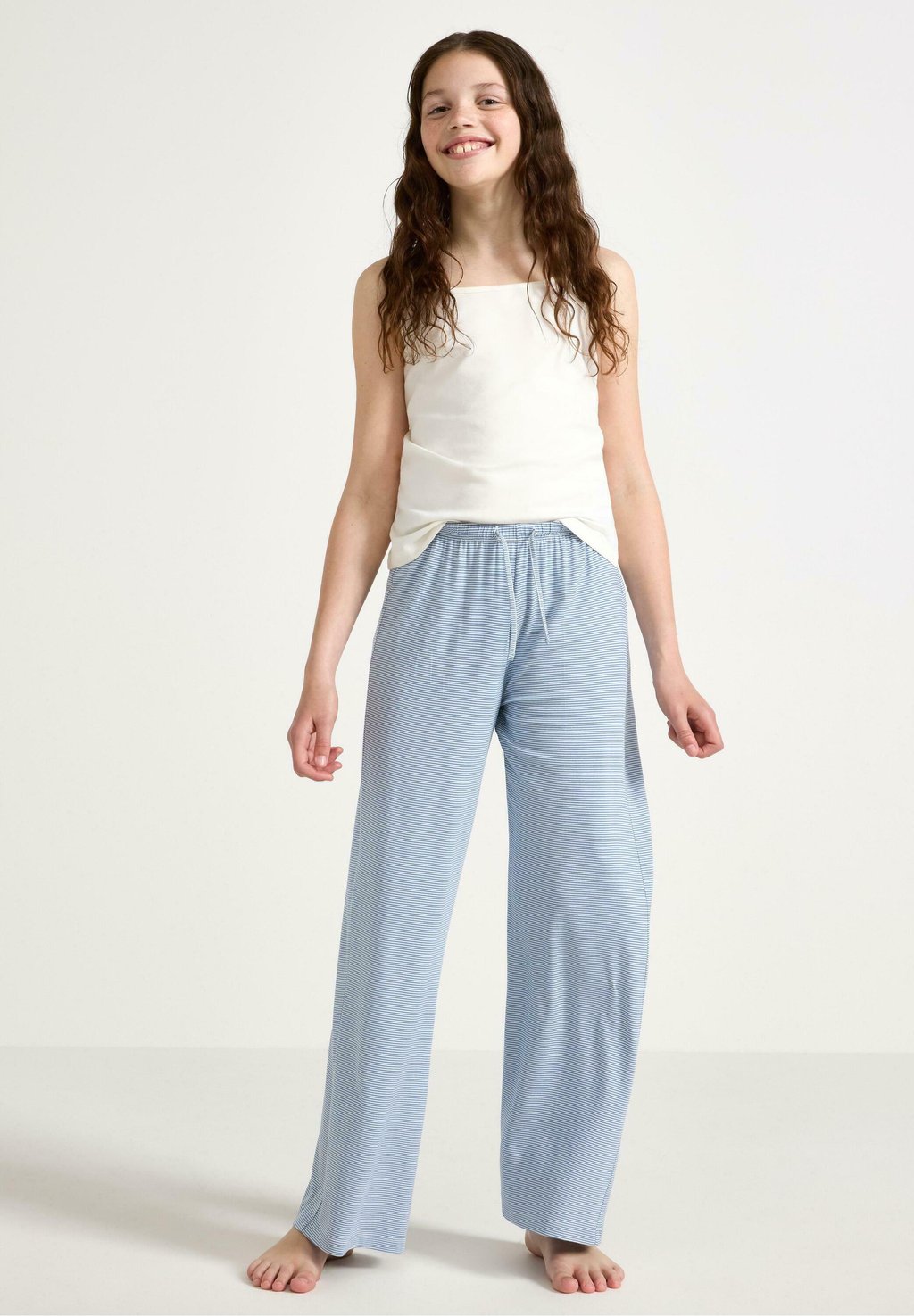 Пижамные штаны Lindex, светло-голубой
Пижамные штаны Lindex, светло-голубой