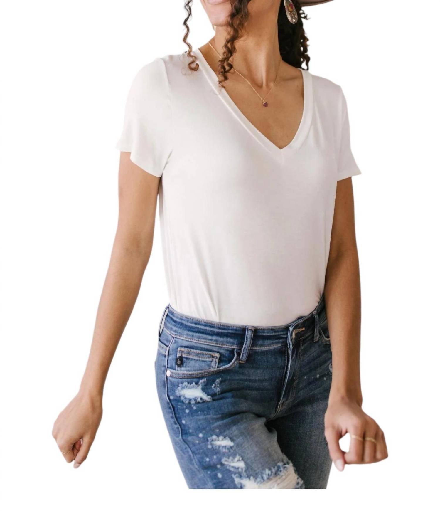 Боди Boyfriend Fit белого цвета 143 STORY
Боди Boyfriend Fit белого цвета 143 STORY