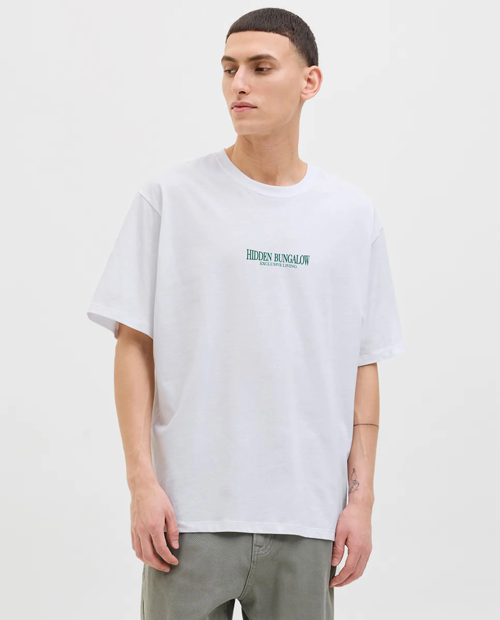 Мужская футболка с коротким рукавом и принтом на спине Jack & Jones, белый
Мужская футболка с коротким рукавом и принтом на спине Jack & Jones, белый