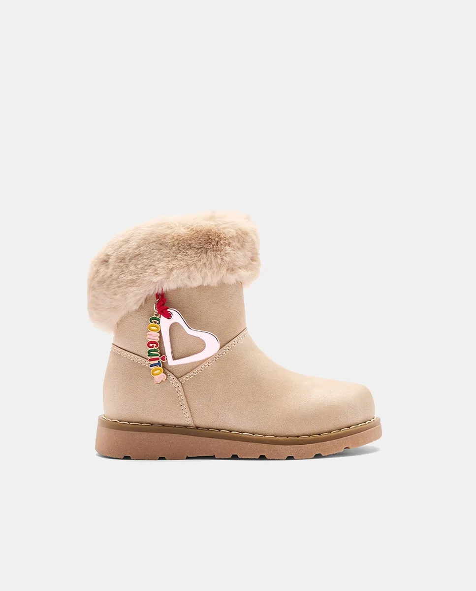 сапоги с воротником и подвесками из меха Conguitos, бежевый
сапоги с воротником и подвесками из меха Conguitos, бежевый