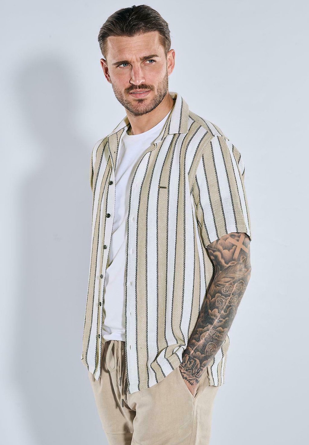 Рубашка Emilio Adani, бежевый
Рубашка Emilio Adani, бежевый