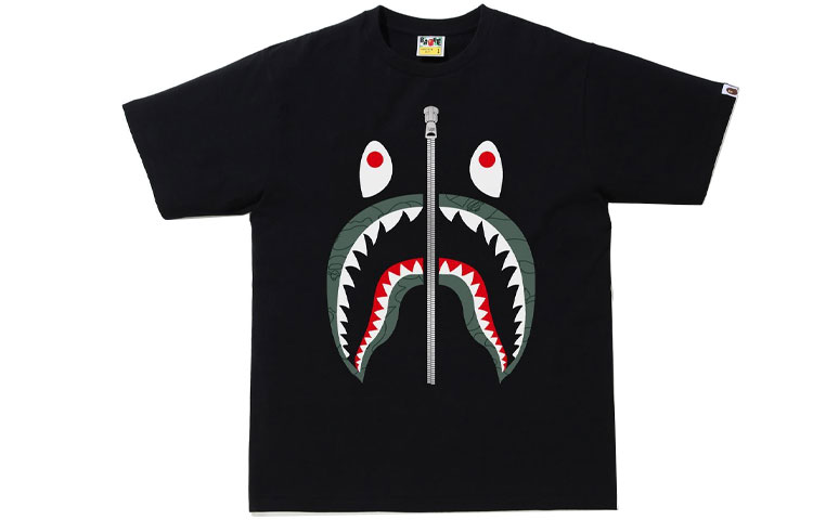 Футболка Bape Line 1st Camo Shark A BATHING APE, бело-зеленая 
Футболка Bape Line 1st Camo Shark A BATHING APE, бело-зеленая
