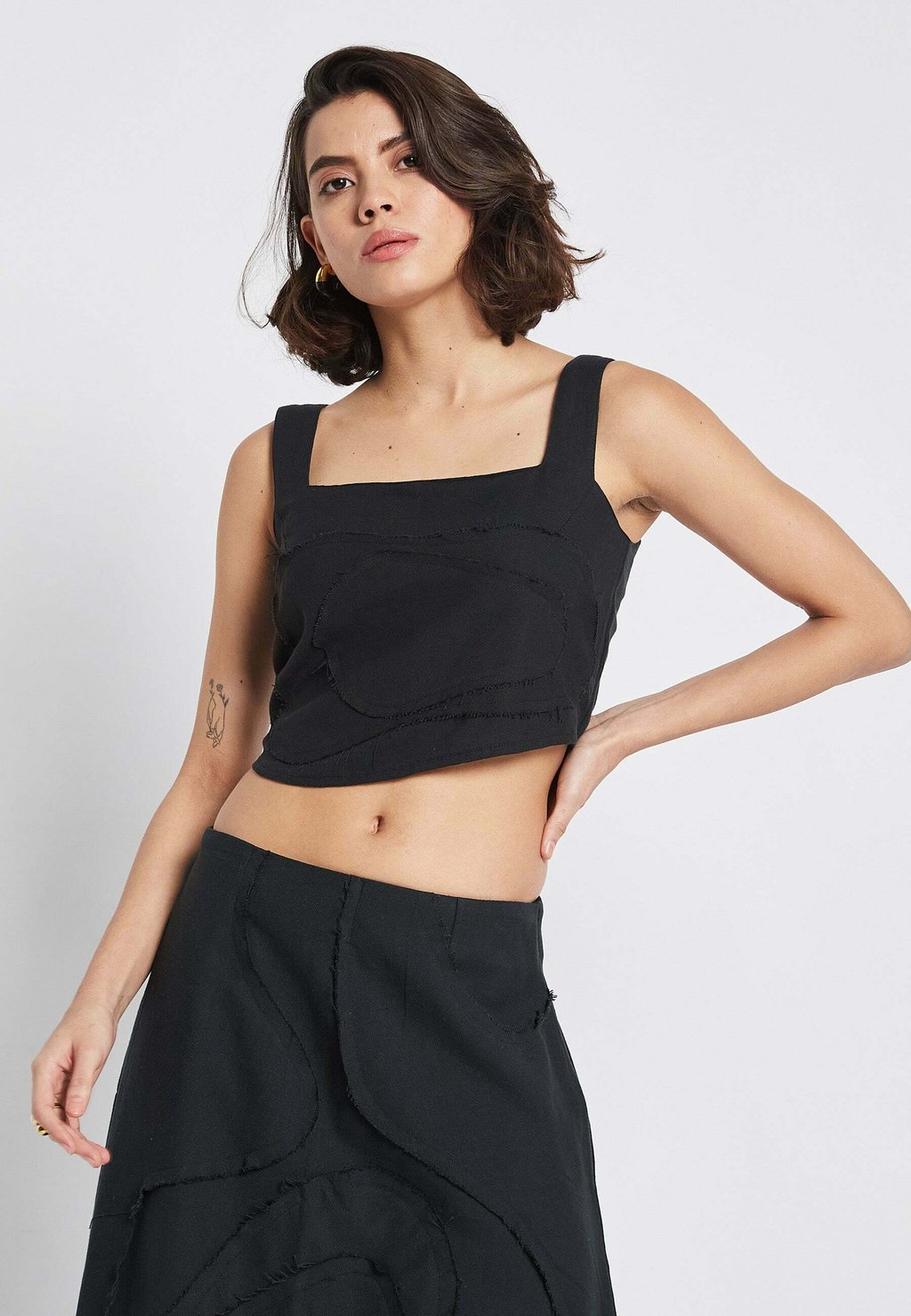 Топ Be Sunset, черный
Топ Be Sunset, черный