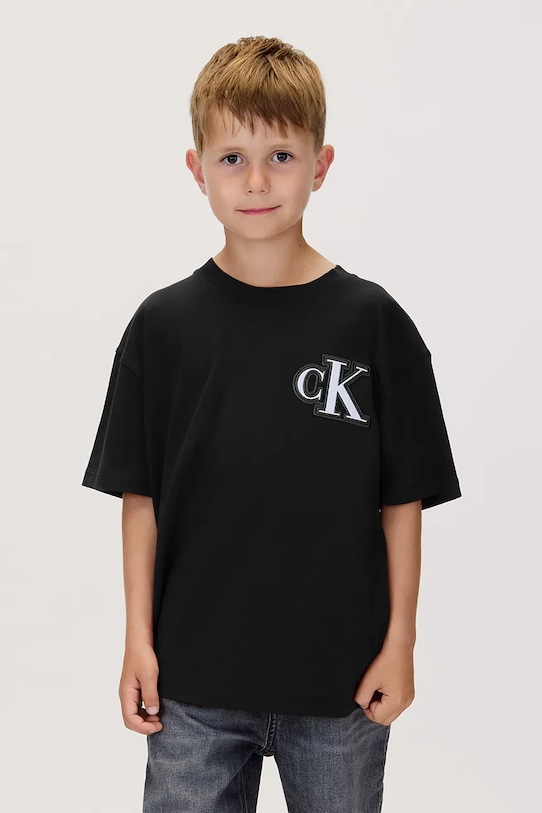 Детская хлопковая футболка Calvin Klein Jeans, черный
Детская хлопковая футболка Calvin Klein Jeans, черный