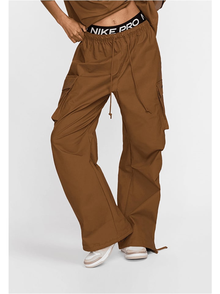 Брюки-Карго Nike, коричневый
Брюки-Карго Nike, коричневый