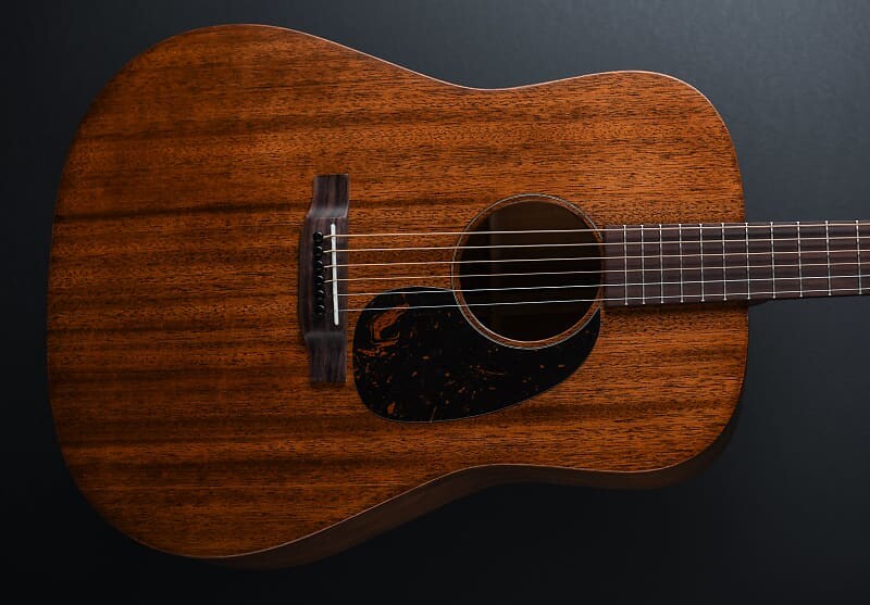 Акустическая гитара Martin D-15M
Акустическая гитара Martin D-15M