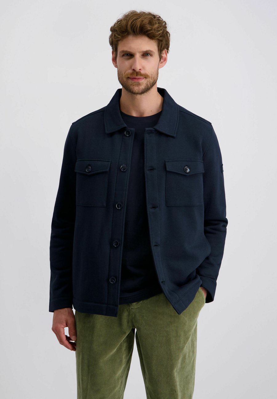 Куртка Pierre Cardin Summer jacket, Dunkelblau/Dark Blue
Куртка Pierre Cardin Summer jacket, Dunkelblau/Dark Blue