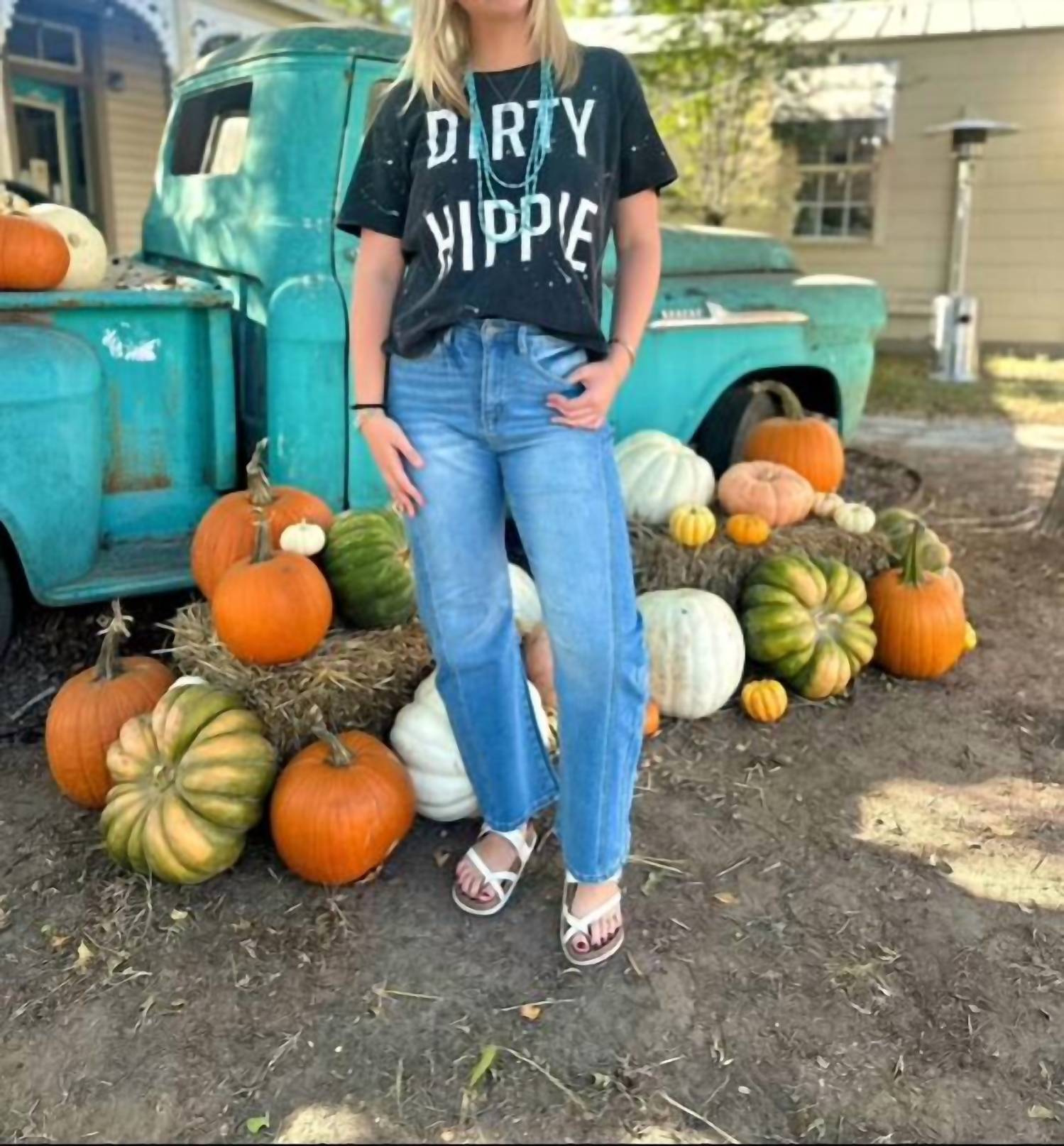 Джинсы Kim Barrel в синем цвете Lucky & Blessed, синий
Джинсы Kim Barrel в синем цвете Lucky & Blessed, синий