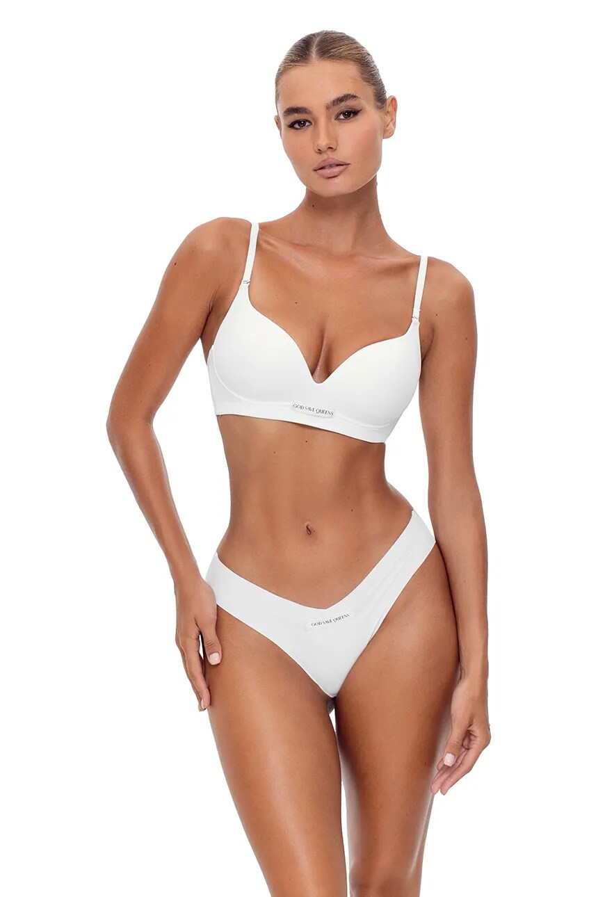 Бразильские трусики SECOND SKIN PANTY CHEEKY God Save Queens, белый
Бразильские трусики SECOND SKIN PANTY CHEEKY God Save Queens, белый