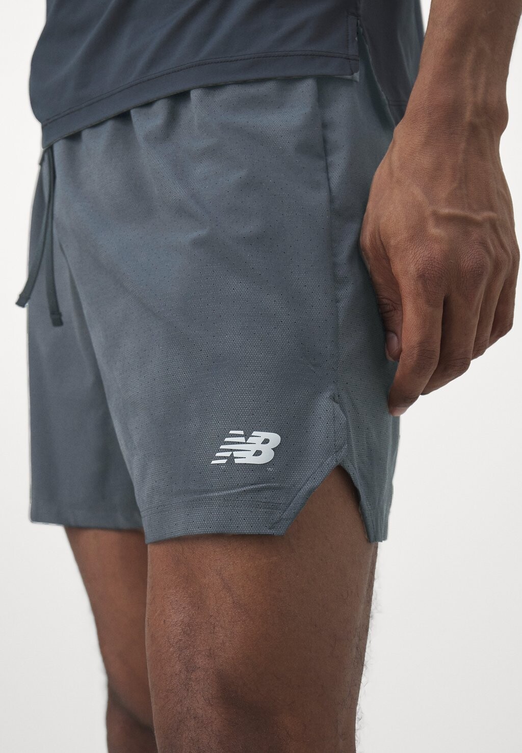 Спортивные шорты REFLECTIVE SHORT New Balance, черный
Спортивные шорты REFLECTIVE SHORT New Balance, черный