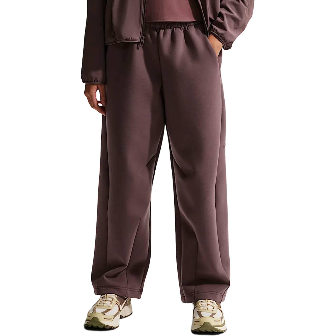 Детские спортивные штаны Moderate Nike, totem черный фиолетовый/черный/totem черный
Детские спортивные штаны Moderate Nike, totem черный фиолетовый/черный/totem черный