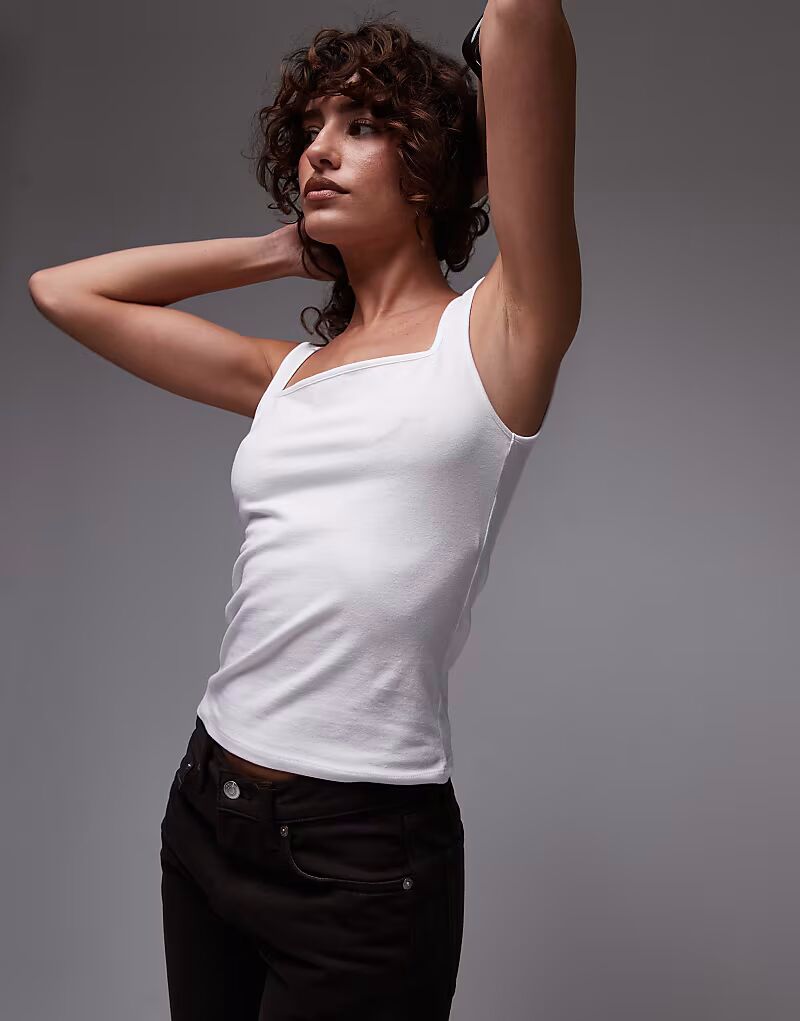 Топ Topshop с квадратным вырезом и толстыми бретелями цвета слоновой кости
Топ Topshop с квадратным вырезом и толстыми бретелями цвета слоновой кости