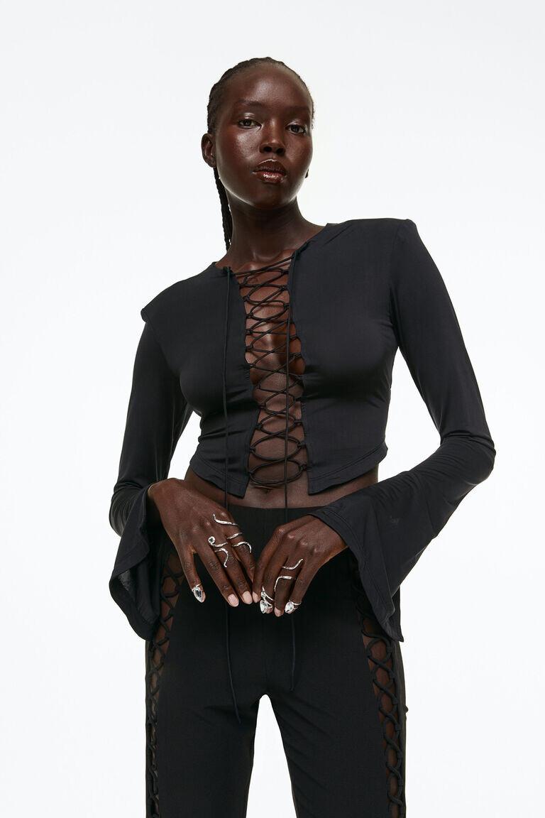 Топ со шнуровкой H&M, черный
Топ со шнуровкой H&M, черный