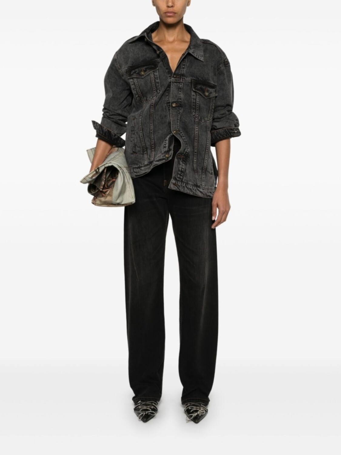 Y/Project джинсовая куртка с нашивкой-логотипом, серый
Y/Project джинсовая куртка с нашивкой-логотипом, серый