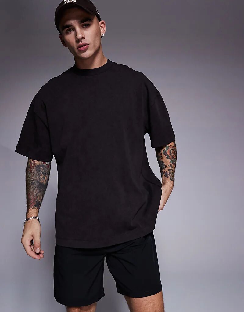 Футболка Icon свободного кроя из плотного хлопка с быстросохнущей отделкой, коричневого цвета с эффектом потертости ASOS 4505
Футболка Icon свободного кроя из плотного хлопка с быстросохнущей отделкой, коричневого цвета с эффектом потертости ASOS 4505