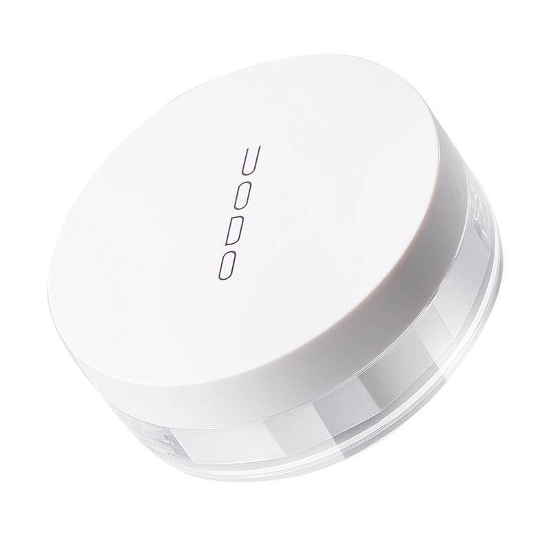 Матовая рассыпчатая пудра длительного ношения с увлажняющим эффектом и коррекцией тона кожи UODO
Матовая рассыпчатая пудра длительного ношения с увлажняющим эффектом и коррекцией тона кожи UODO