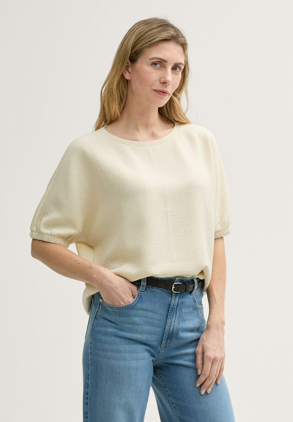 Базовая футболка STRICK LOOSE FIT TOM TAILOR, бежевый
Базовая футболка STRICK LOOSE FIT TOM TAILOR, бежевый