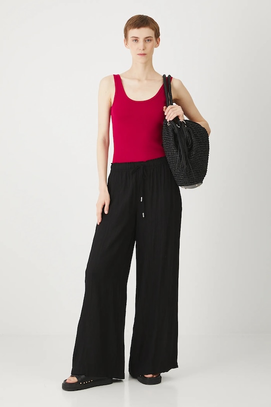 Топ Medicine, красный
Топ Medicine, красный