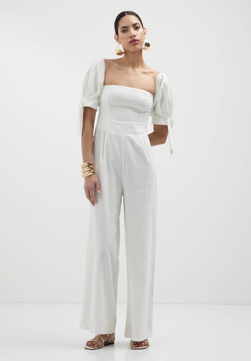 Комбинезон SHIFFER Calliope, белый
Комбинезон SHIFFER Calliope, белый