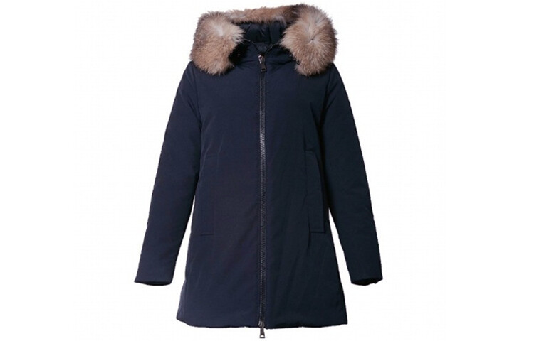 Пуховик женский темно-синий Moncler
Пуховик женский темно-синий Moncler