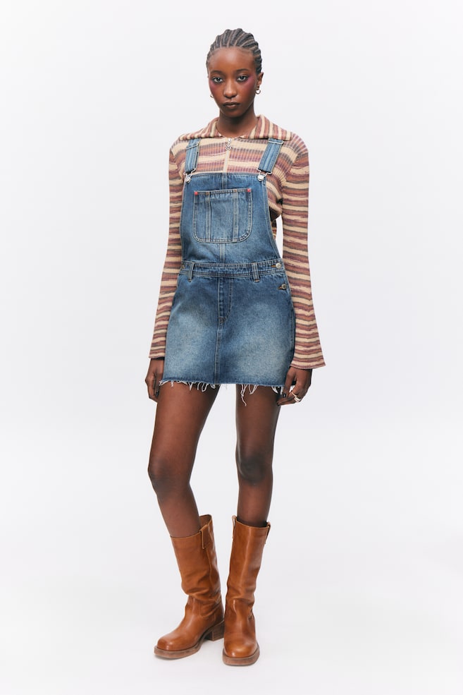 Джинсовое мини-платье-комбинезон Monki, синий
Джинсовое мини-платье-комбинезон Monki, синий