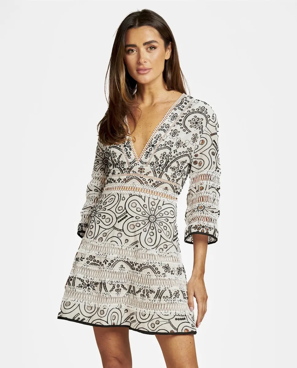 Мини-платье из хлопка Alma en Pena, черный
Мини-платье из хлопка Alma en Pena, черный