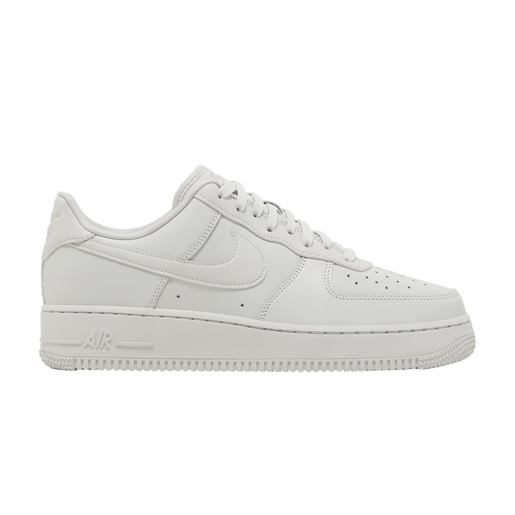 Кроссовки Nike Air Force 1 '07 'Fresh - Photon Dust', белый
Кроссовки Nike Air Force 1 '07 'Fresh - Photon Dust', белый