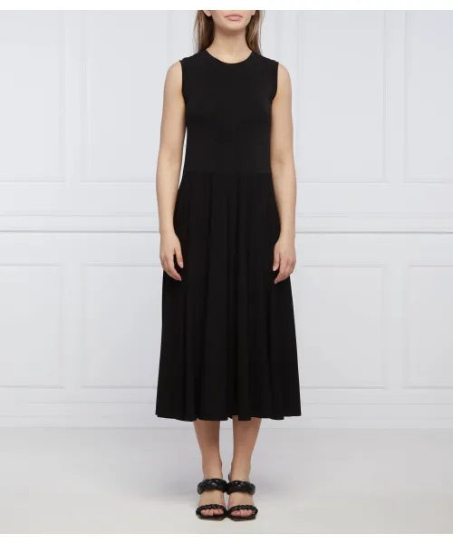 Платье Mm, черный
Платье Mm, черный