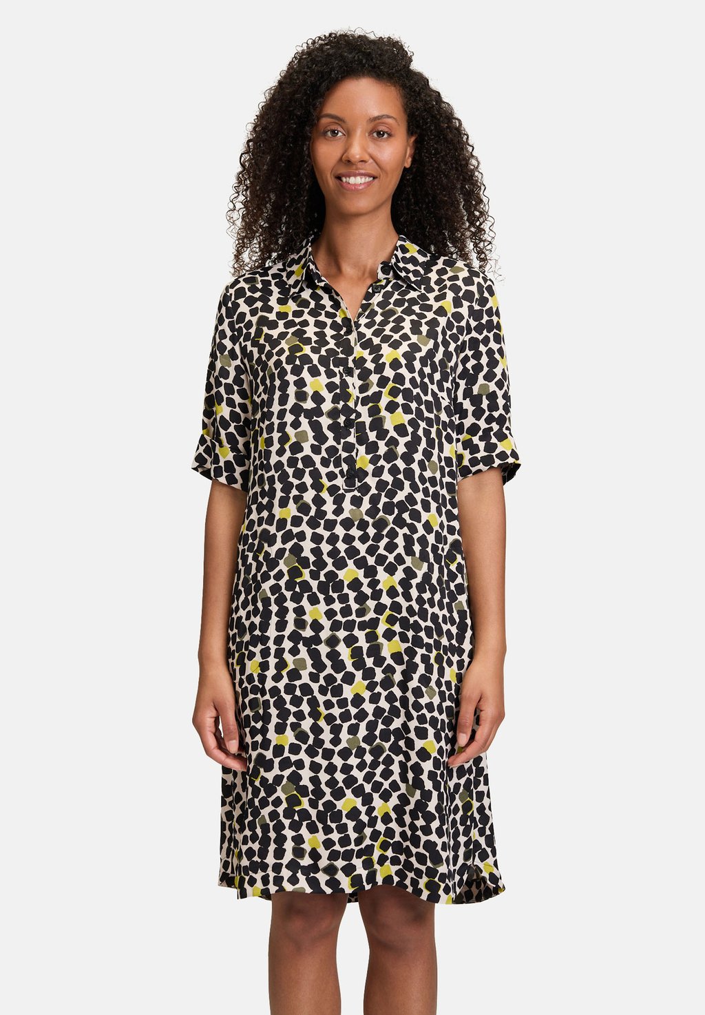 Платье-рубашка Betty Barclay, бежевый
Платье-рубашка Betty Barclay, бежевый