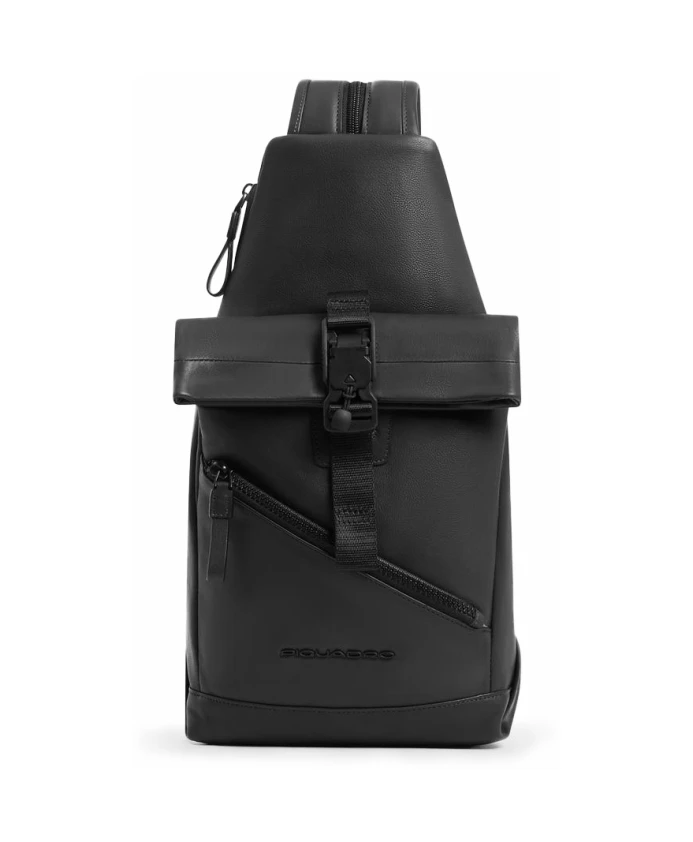 Кожаная сумка через плечо в формате iPad mini с возможностью трансформации в рюкзак, с защитой от RFID-сканирования. Piquadro, черный
Кожаная сумка через плечо в формате iPad mini с возможностью трансформации в рюкзак, с защитой от RFID-сканирования. Piquadro, черный