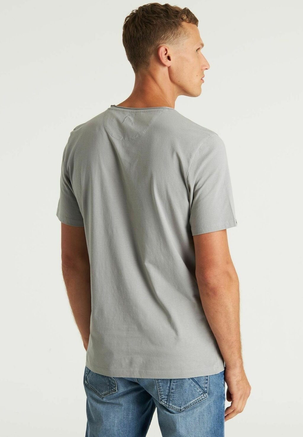 Базовая футболка EXPAND-B CHASIN', серый
Базовая футболка EXPAND-B CHASIN', серый