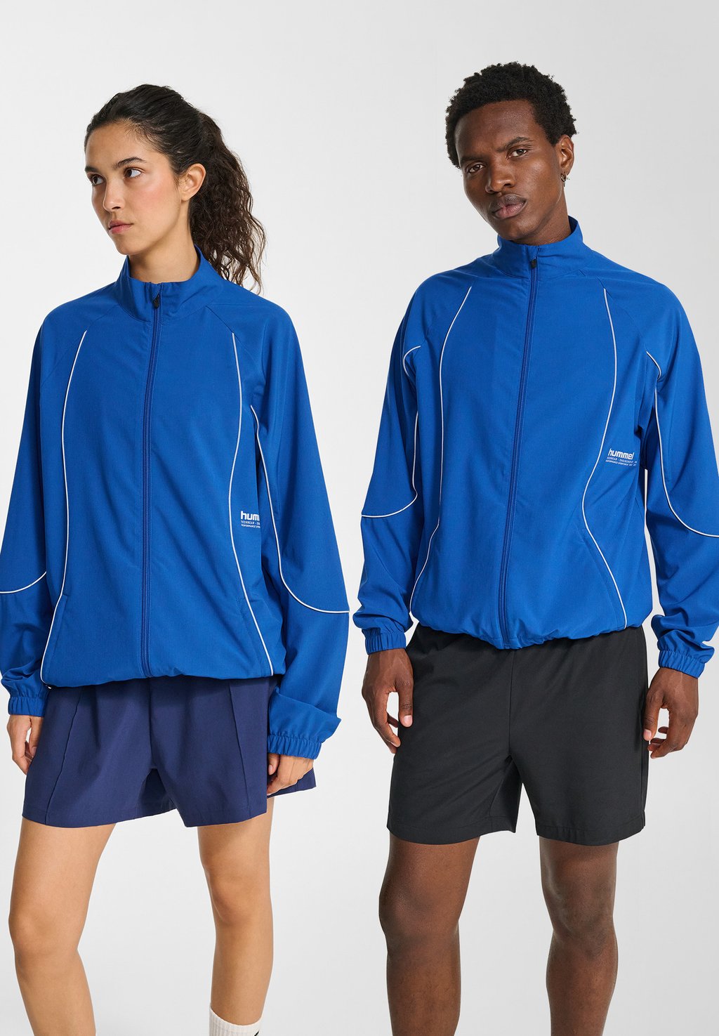 Летняя куртка Hummel, синий 
Летняя куртка Hummel, синий