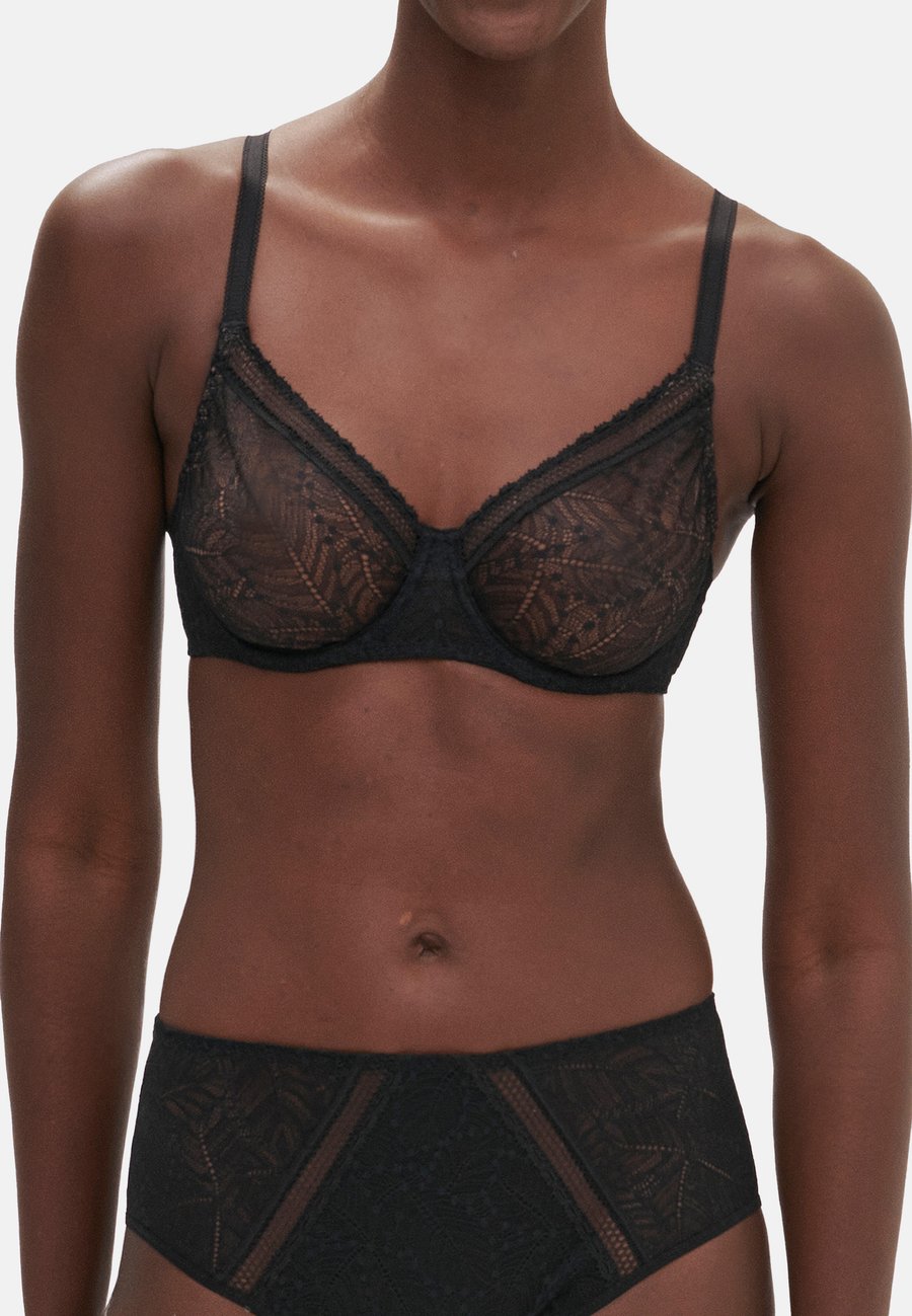 Бюстгальтер Simone Pérèle Underwired bra, Schwarz/Black
Бюстгальтер Simone Pérèle Underwired bra, Schwarz/Black