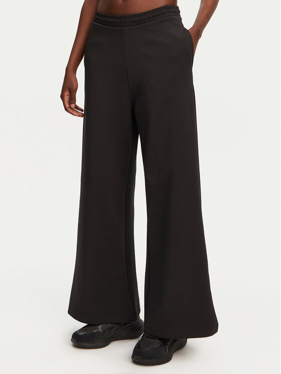 Свободные спортивные штаны Nalosia 50530447 Hugo, черный
Свободные спортивные штаны Nalosia 50530447 Hugo, черный