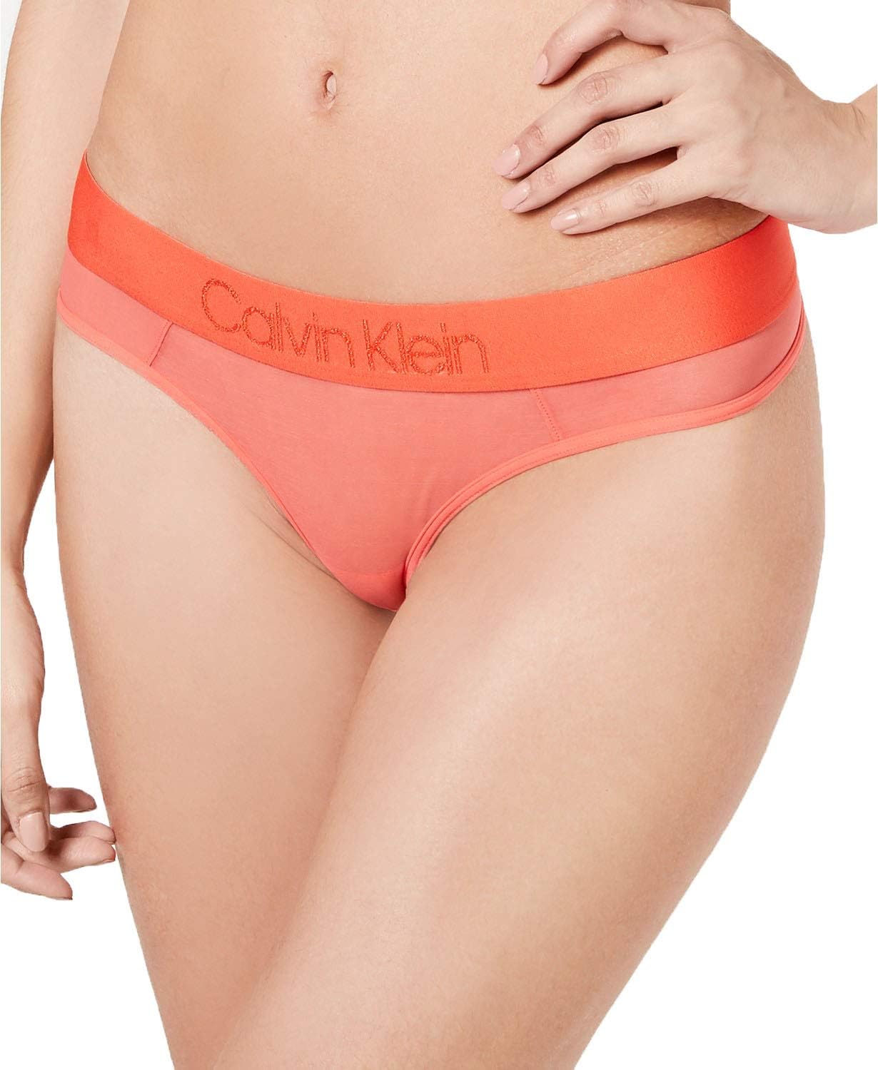 Женские стринги Calvin Klein с тональным логотипом, Pink Mango
Женские стринги Calvin Klein с тональным логотипом, Pink Mango