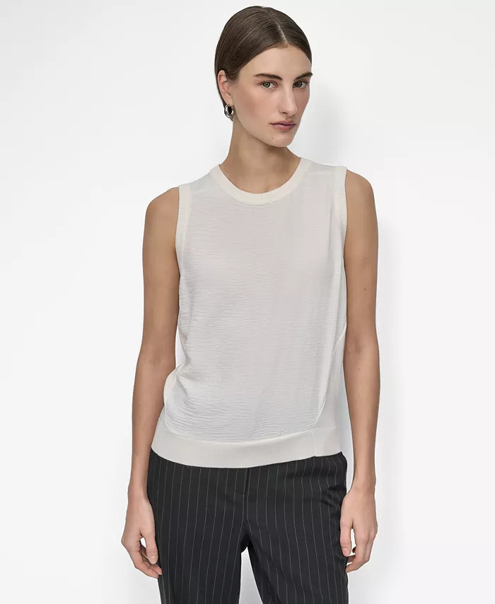 Женский свитер без рукавов с круглым вырезом и комбинированным рисунком DKNY, белый 
Женский свитер без рукавов с круглым вырезом и комбинированным рисунком DKNY, белый