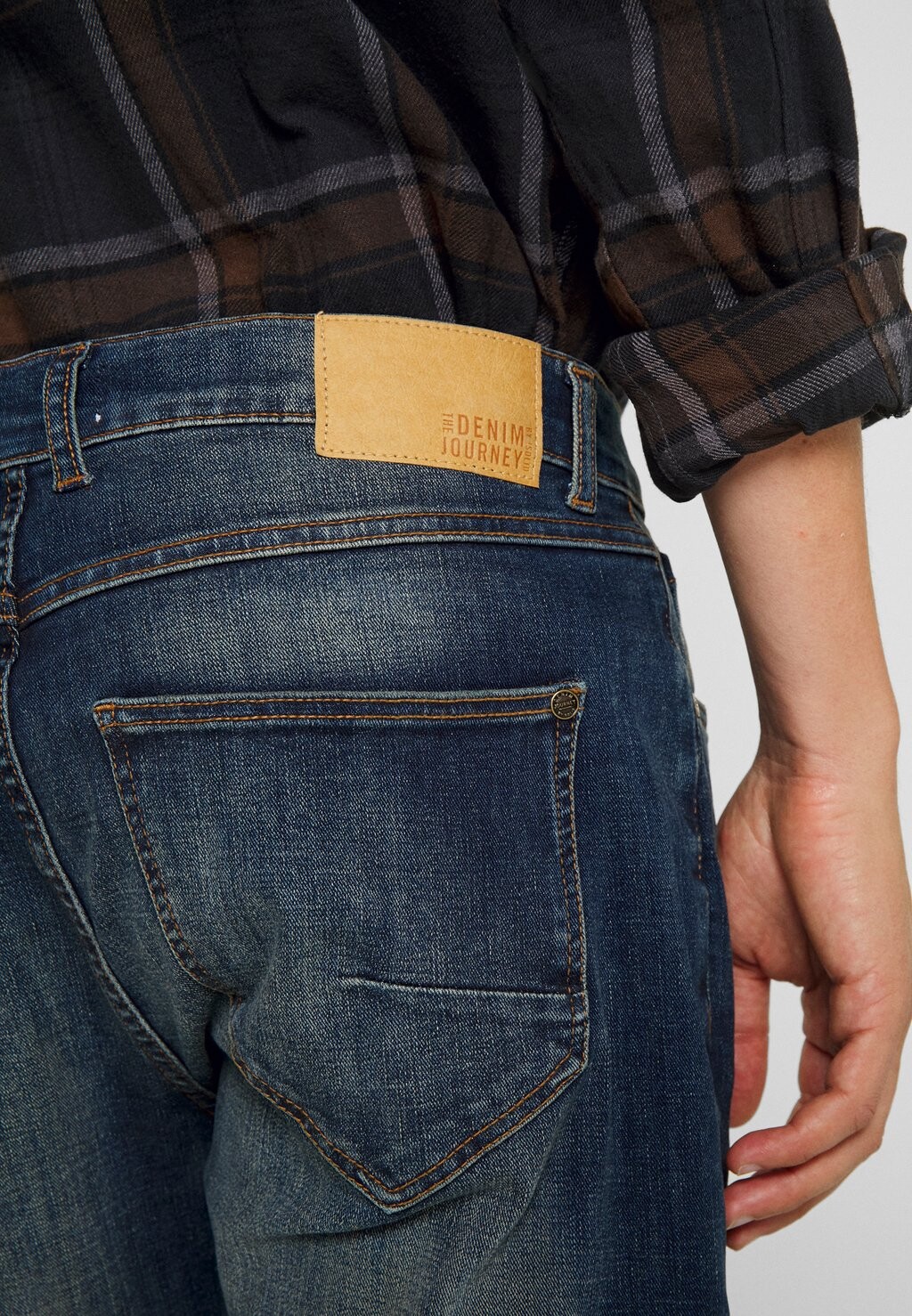 Джинсы приталенного кроя Sdtomy Joy Poweflex+ 21105829 Solid, средний синий деним
Джинсы приталенного кроя Sdtomy Joy Poweflex+ 21105829 Solid, средний синий деним