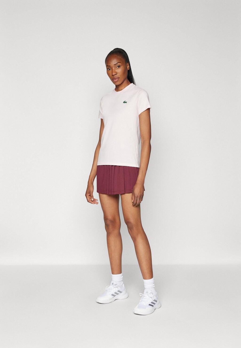 Спортивный топ Tee Lacoste Sport, светло-розовый
Спортивный топ Tee Lacoste Sport, светло-розовый