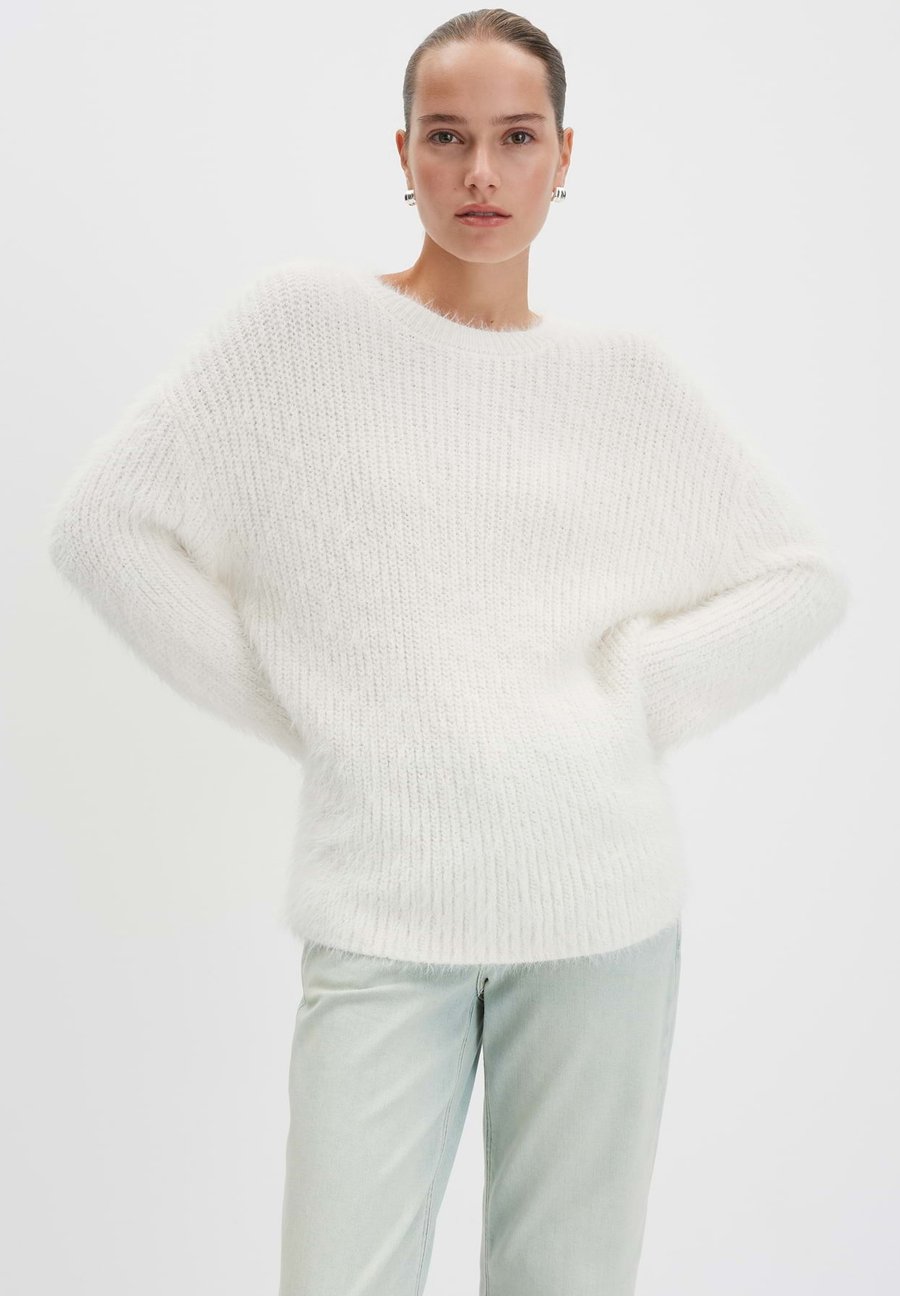 Джемпер someday. LOOSE FIT, Milk/White
Джемпер someday. LOOSE FIT, Milk/White