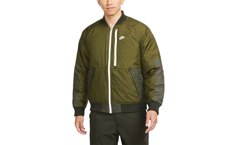 Стеганая куртка мужская зеленая Nike, зеленый
Стеганая куртка мужская зеленая Nike, зеленый