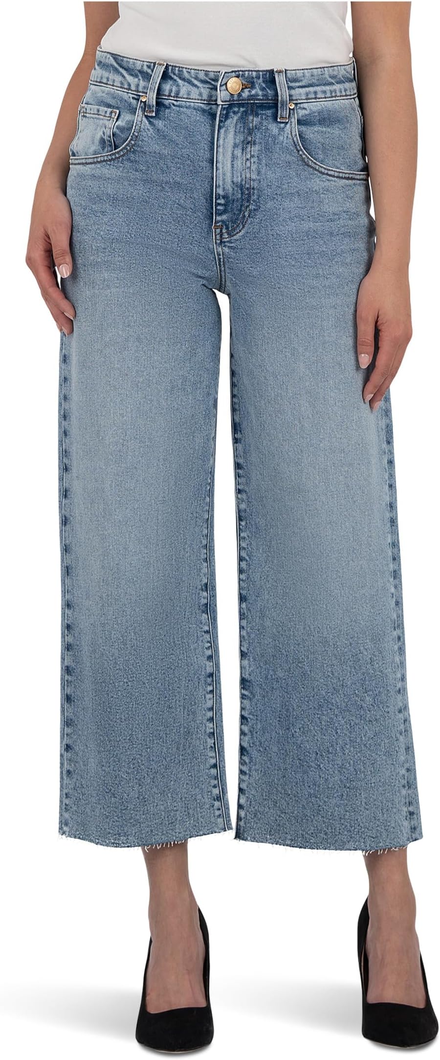 Джинсы KUT from the Kloth Petite Gwen High Rise Wide Leg Slouchy Raw Hem Five Pockets, Acute
Джинсы KUT from the Kloth Petite Gwen High Rise Wide Leg Slouchy Raw Hem Five Pockets, Acute