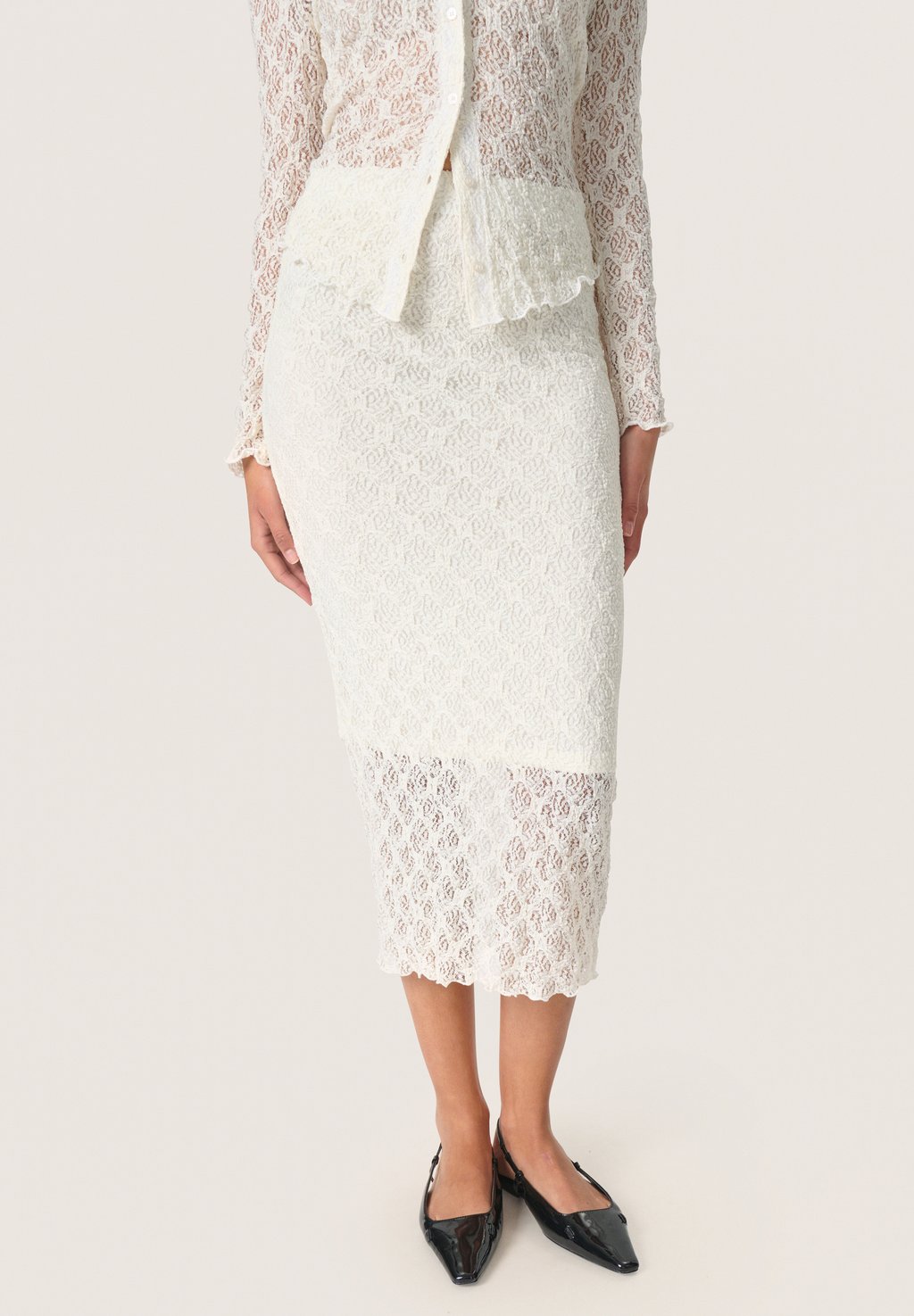 Юбка-карандаш Soaked in Luxury, кремовый
Юбка-карандаш Soaked in Luxury, кремовый